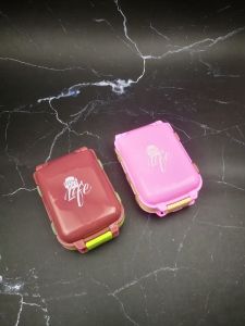 กล่องเก็บยาพกพาได้ 8 ช่อง กล่องเก็บของพับได้ Instinctlife สำหรับใช้ในครัวเรือนและเก็บของในบ้าน