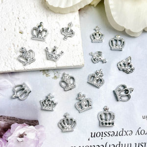 ชาร์มตกแต่งเล็บรูปมงกุฎเรซิ่นไล่สีม่วงแบบใหม่ 50 ชิ้น มงกุฎเงินจำลอง 3 มิติ สำหรับตกแต่งเล็บเจ้าหญิง DIY