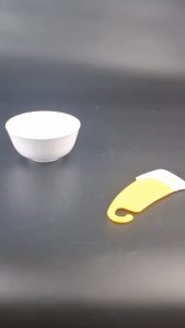 ที่ขูดทำความสะอาดซิลิโคน ที่ขูดซิลิโคนอเนกประสงค์ ทำความสะอาดครัว กําจัดคราบน้ํามัน มีตะขอห้อย