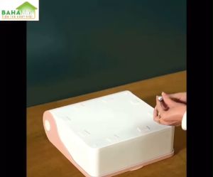 KỆ ĐỰNG MỸ PHẨM TREO TƯỜNG CHỐNG NƯỚC CÓ KÈM GƯƠNG TRANG ĐIỂM "BAHAMAR" dáng thanh lịch trang bị gương gắn liền nên thuận tiện hơn cho việc trang điểm. Nắp và thân hộp được gắn khép chặt chống thấm nước