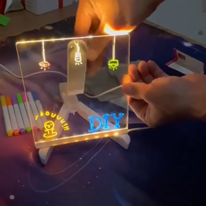 Acrylic Clear Message Board Table Lamp Note Board Creative LED Night Light USB Message Board Holiday Light with Pen Gift for Children Girlfriend Decoration Night Lamp