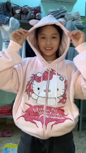 ÁO KHOÁC NỮ IN HELLO KITTY MÈO LỬA – HOODIE NỈ DÀY FORM RỘNG DỄ PHỐI OUTFIT