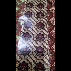 Batik Sido Luhur KERTAS KADO KIKY Batik BUNGKUS KADO ULTAH