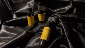 Haut Tek Ascorbyl Glucoside (Vitamin C)+Niacinamide Toner 100ml Brightens Dark Spots Clogged Pores