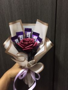 birthday gift /bouquet birthday chocolates /bouquet flowers Chocolate/bouquet /bouquet chocolate/bouquet jimat /bouquet surprise gifts /chocolate