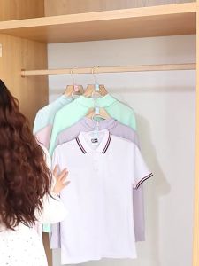 ตะขอเกี่ยว 4 สี ตะขอแบบต่อพื้น เป็นตัวแทนของแขวนเสื้อผ้า เป็นตัวเต็มในการระเบียบตู้เสื้อ