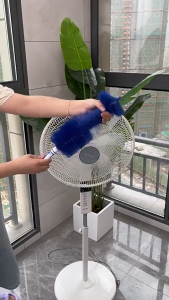 Long Handle Dust Removal Cleaning Fan Brush
