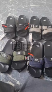 Twenty Eight Sandal Slide Pria Sandal PHYLON Webing Pria