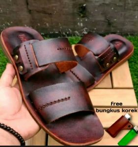 sandal pria. kulit asli 100%  berkualitas
