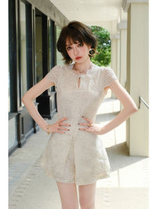 Intricately Embroidered New Chinese Style Outfit