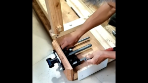 Bàn kẹp kim loại 7 inch đa năng kẹp cố định hạng nặng dùng chế biến gỗ và sửa chữa đồ đạc