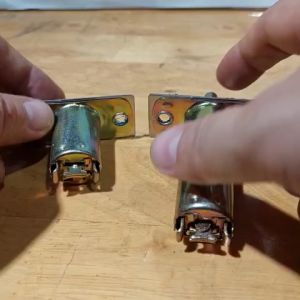 Cò Cửa Ổ Khoá Tay Nắm Đủ Các Kích Thước Cò Khoá Chốt Khoá Tay Nắm Tròn Dài Ngắn 30mm  dài 60mm- Cửa Hàng Nam