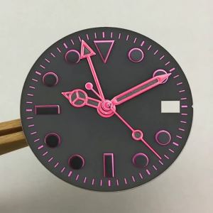 28.5mm No logo Case Mod Parts Sterile Pink Black Matte Watch Dial Suitable for Seiko Active GMT NH35/34/4R35 Automatic Movement