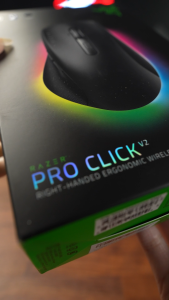 Razer Pro Click V2 - Ergonomic Wireless Mouse for Work and Gaming
