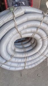 AIR DUCT HOSE 2 1/2 " DIAMETER/AIR CLEANER FLEXIBLE HOSE /SUCTION HOSE HEAVY DUTY 2 1/2 inches DIAMETER FOR JEEP/OWNER SOLD PER FOOT