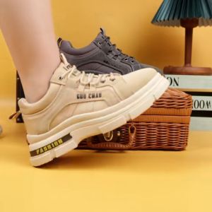 Techdoo Sepatu Sneakers Pria Casual Sepatu Cowok Boots PU Leather Trendy Sepatu Outdoor Boots MC476