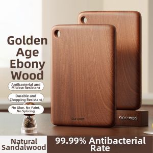 LIKE | Antibacterial and Mildew-Resistant Solid Wood Cutting Board