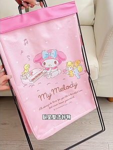 ตะกร้าใส่ผ้า Sanrio Character มาใหม่ พร้อมโครงขาตั้งแบบมีที่หิ้ว พับเก็บได้ ถอดซักทำความสะอาดได้ ขนาด 34×28×28 cm