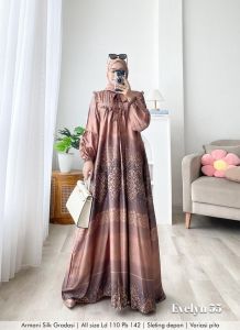 EVELYN 46#47#48RUMAISA#30#31EVELYN#51#51#53#55GAMIS DIOR SILKYGAMIS MAXMARAGAMIS BUSUIWUDHU FRIENDLYGAMIS MOTIF BUNGA