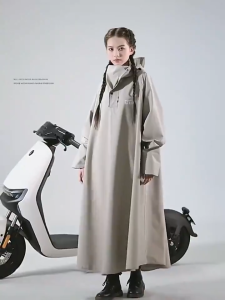 ชุดกันฝน ชุดกันฝนแบบชุด ชุดกันฝนผูใหญ่ เสื้อกันฝนแบบยาวสำหรับผู้ชายและผู้หญิง ปกป้องร่างกายเต็มตัว Waterproof Rain Suit