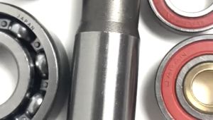 PAKET HEMAT AS PULI CVT HONDA BEAT FI BEAT ESP BEAT POP SCOOPY FI SPACY FI SEPAKET AS PULLY / PULLEY LAHAR 6002 BOSH BEARING BAK KUNINGAN BEARING PULLY BAMBU BERING 6204 LAHER 6002 SHAFT DRIVE KZL RASIO GARDAN RODA 1 SET