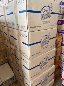 ยกลังครีมเทียมสูตรมิ้วทีตาดีวันหนึ่งลังบรรจุ 12 ถุงรวมน้ำหนัก 12 กิโล