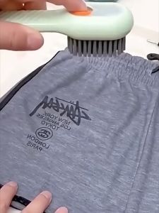 Refillable Scrubbing Brush With Handle- GO2MALL [SG Ready Stocks]