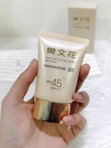 Fawa New Sun Protection BB Cream Spf45pa Skin Protection + Brightening Protection Moisturizing and Nourishing Easy to Push Away Concealer No Fake White