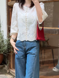 French Lace Embroidery Thin Seven Sleeve Shirt Women Early Autumn Vintage Elegant Wave Edge Fashionable Anti-Aging Small Top