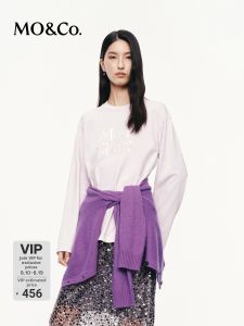 MO&Co. | Fine Quality Velvet Printed Loose Round Neck Cotton T-Shirt