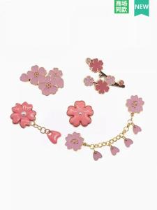 2025 Clogs DIY Crocs Karlo Pink Flower Metal Sakura Series Shoe Buckle Phụ Kiện Giày Thời Trang Nữ