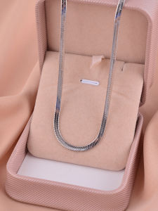 S925 Pure Silver Flat Snake Bone Necklace Womens Short Ins Clavicle Chain Fashionable Quality Design Korean Style Jewelry