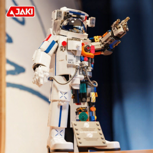 JAKI | Educational Space Astronaut Building Toy