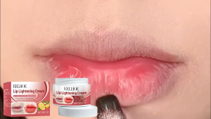 ลิปบาล์มบำรุงริมฝีปาก เติมน้ำ ชุ่มชื้น เงางาม ดูอิ่มฟู สุขภาพดี Rinsran