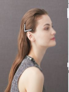 คลิปหนีบผมแบบเรียบง่ายหรูหรา ขนาดใหญ่และเล็ก คลิปหนีบผมแบบใหม่สำหรับผมสั้น หน้าม้า เครื่องประดับผมแบบติดรูปเพชรเทียม