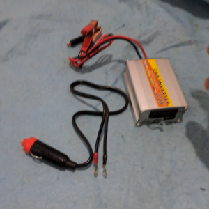 H27 paket set INVERTER 200 WATT USB POWER 12V KE 220V cigarette lighter ORI 100% TERMINAL CLIP ON SOKET SOCKET PLUG AKI MOBIL DC TO AC LISTRIK SETRUM CAS ELEKTRONIK ADAPTOR KONEKTOR ADAPTER COLOKAN KONEKTOR MOBIL TRUK MULTI FUNGSI UNIVERSAL STOP KONTAK DA