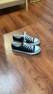 Sepatu Sneakers Wanita Kanvas Import Murah Terbaru Karet Lentur Tidak Licin Nyaman Dikaki