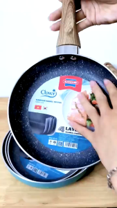 Chảo chiên chống dính vân đá Sunhouse 18-30cm Clover CL18 - CL30 Tay cầm EPOCA vân gỗ