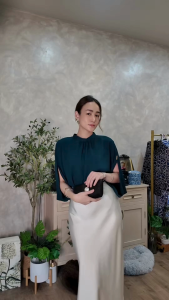 LOF-FI-CIEL womans blouse Daimond sand เสื้อผู้หญิงคอตั้ง สีเขียว FBAUDR