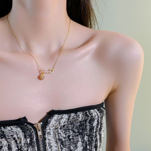 【♡Lovely girls house♡】สร้อยคอจี้รูปหัวใจเข้มกลัดทองสีชมพูสำหรับผู้หญิงสร้อยคอพร้อมจี้ปีกเทวดาสร้อยคอ