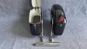 Cặp Thùng Hông Xe Motor Xe Máy Có Đèn 46cm*15cm*29cm
