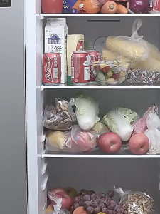 กล่องเก็บของในตู้เย็น กล่องถนอมอาหารในตู้เย็น มีกระชอนแบบถอดได้และมีฝาปิด กล่องถนอมอาหารตู้เย็น กล่องเก็บเนื้อ ภาชนะใส่อาหาร การปิดผนึกที่ดี