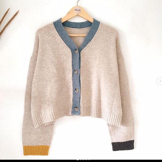Sandy Cardy Crop Cardigan Rajut Crop Korean Style/Cardigan Rajut