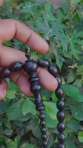 Tasbih Kayu Teras Gemunggal Butiran Terbaru Ukuran 15x12mm Isi 100 Butir - Muslim Hitam