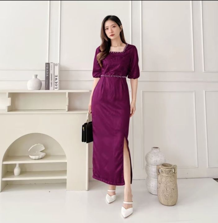 dress bahan satin Gisel Sexy Bodycon Dress Satin Pesta Gaun Natal dan Kondangan Bahan Satin  Velvet Belah Samping Paha Pakaian Fashion Wanita Mewah Zh - Lazada