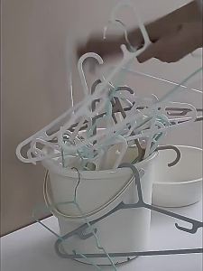 Luxury Cream-Styled Adjustable Wall Hanging Clothes Rack