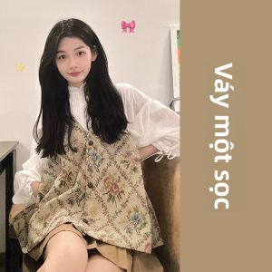 Dear Bird | Bộ Áo Thu Phong Cách Học Đường Thêu Hoa