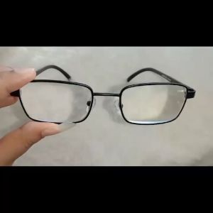 Kacamata Untuk Orangtua Ibu Bapak Yang Rabu Dekat Ready Ukuran +0.50 sampai +4.00 Bingkai Besi Ringan Kokoh Ada Bantalan Di Hidung - DI OBRAL MURAH