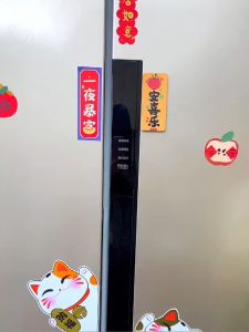 Magnetic Storage Box: Wall Mounted Refrigerator & Household Organizer