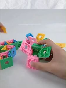 เล่นการเสริมพัฒนาสำหรับเด็ก 6 ปี รูบิกตัว เสริมพัฒนาการเด็ก เหมาะสำหรับเด็กอายุ 6 ปี